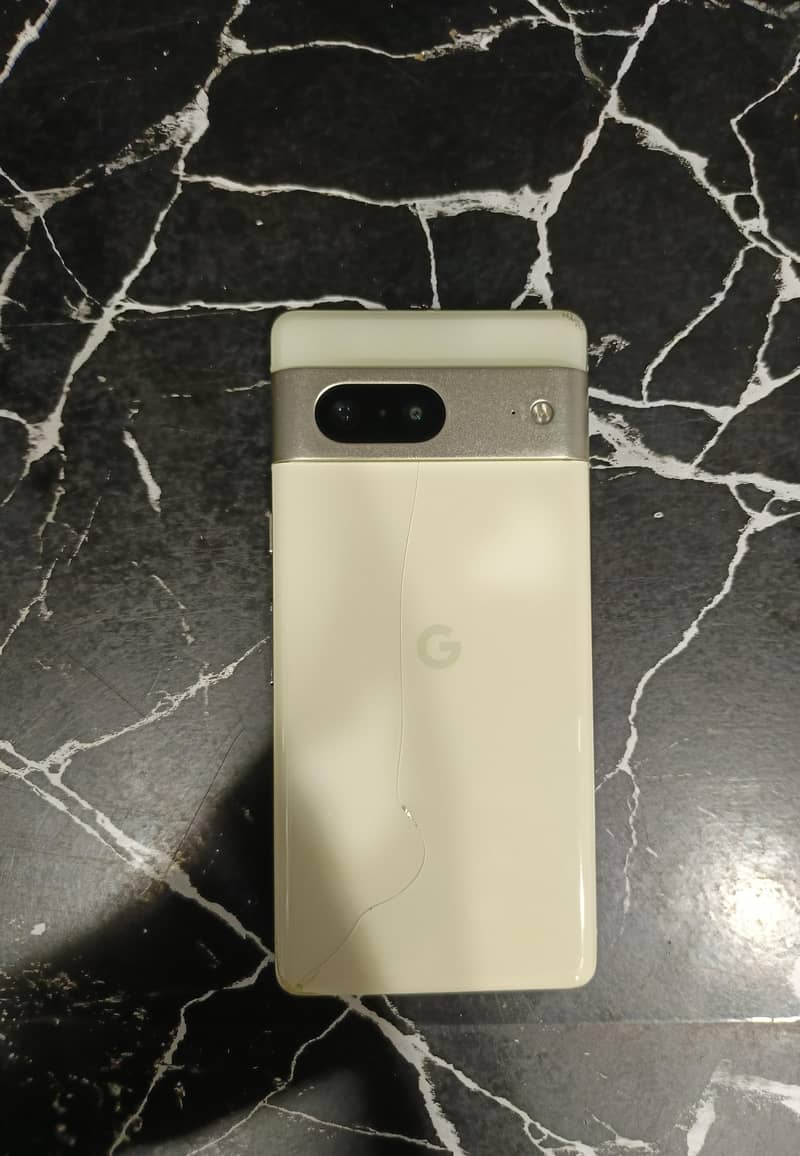 Google Pixel 7 2