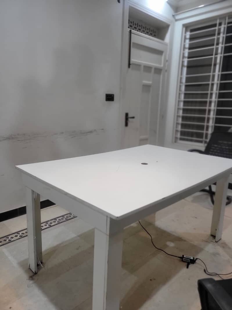 Office Team Table / Workstation Table – 4 Seater 0