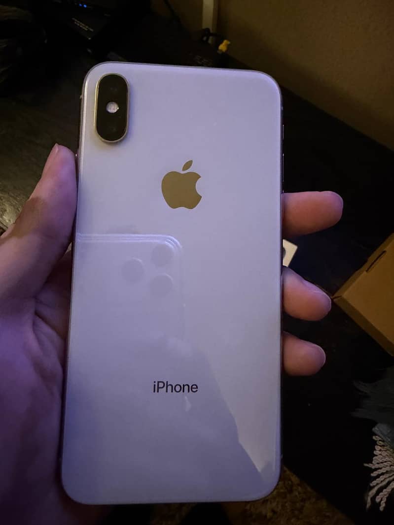 Apple iPhone X 2