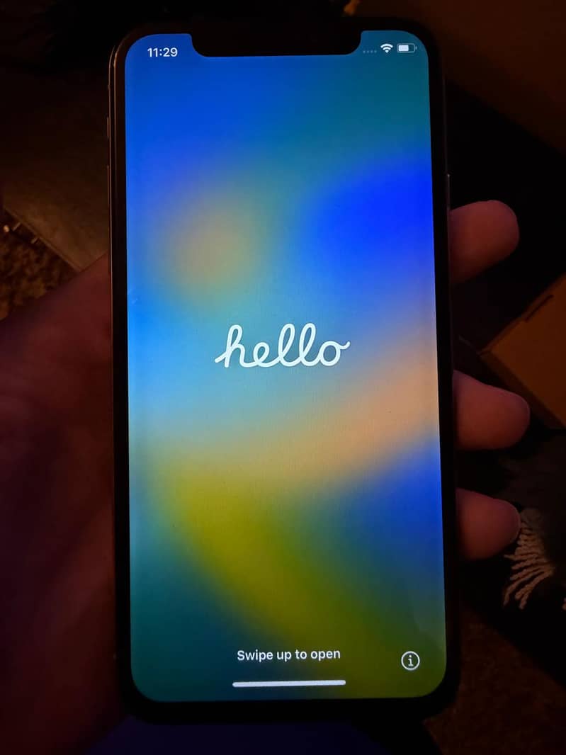 Apple iPhone X 3