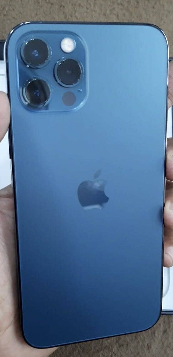 Apple iPhone 12 Pro Max 2