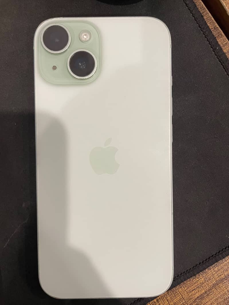 Apple iPhone 15 1