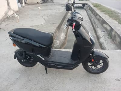  Honda ICON e Electric Scooter