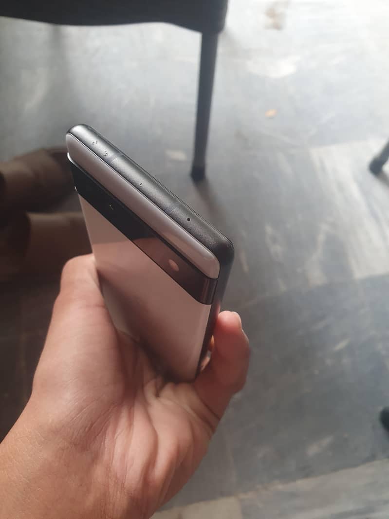 Google Pixel 6a 0