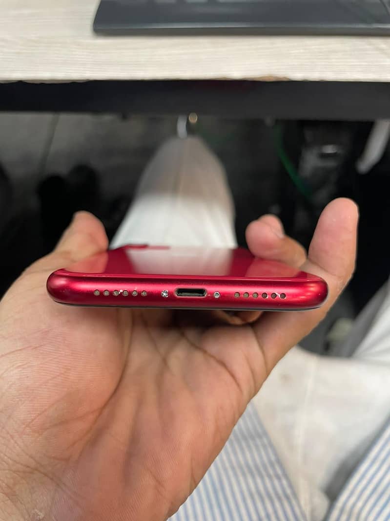 Apple iPhone 11 2