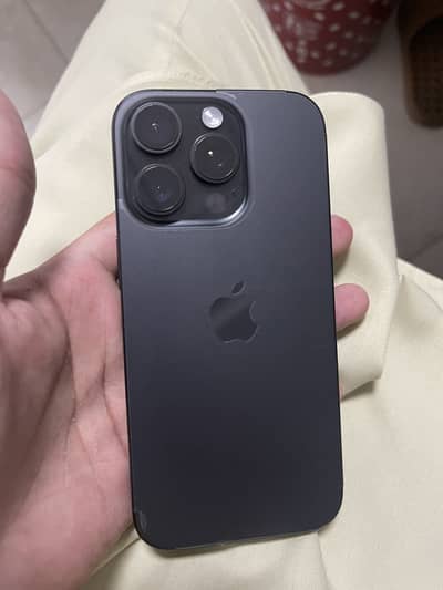 Apple iPhone 16 Pro
