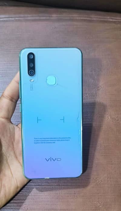 Vivo Y17