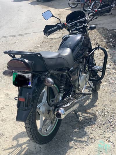 Suzuki GS 150 | Non-Accidental | Excellent Condition | Complete Papers