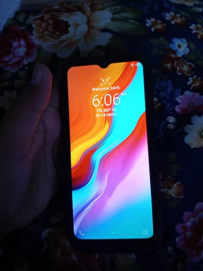 Infinix Hot 8