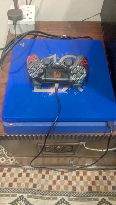 PS4 500GB SEALED SERVICE DONE (8/10 EXTERIOR)