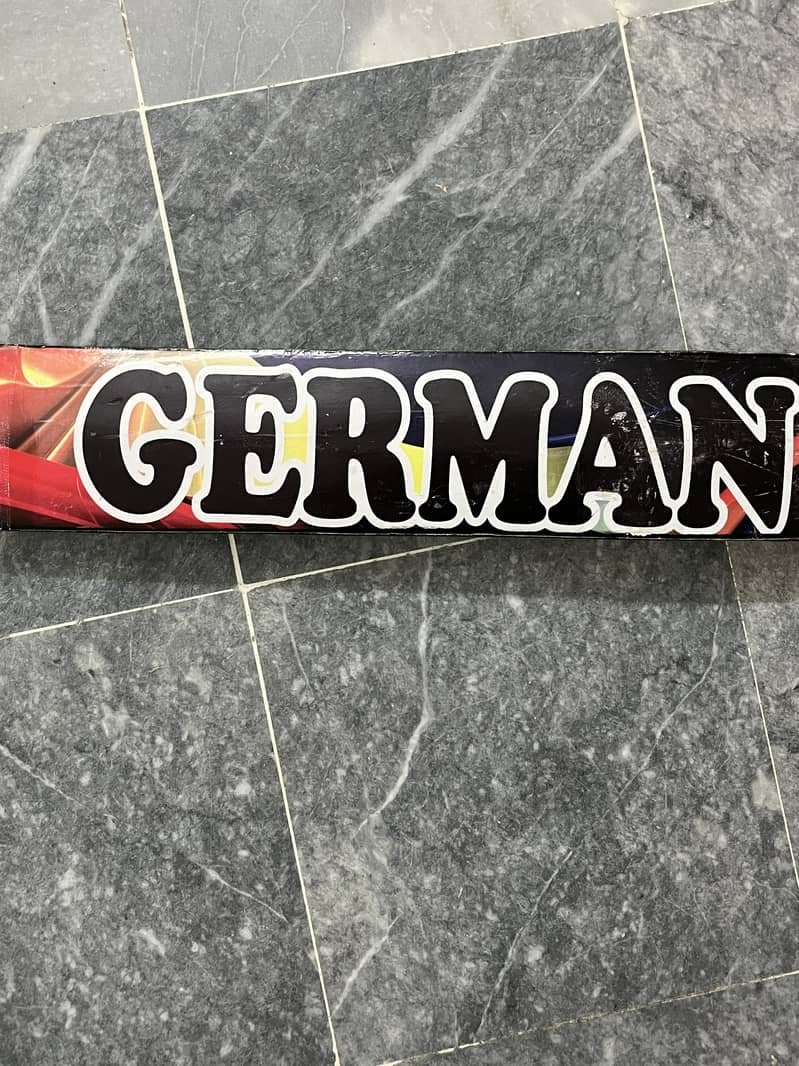 Cricket bat 0