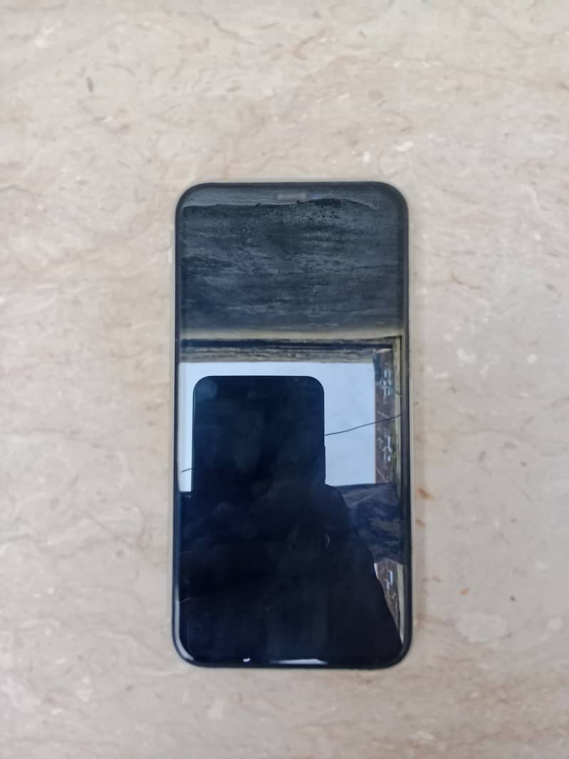 Apple iPhone 11 1