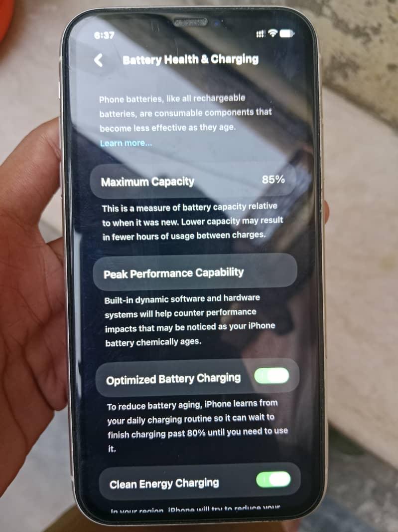 Apple iPhone 11 8