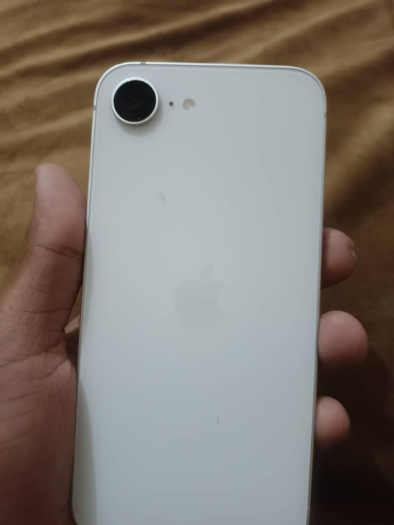 Apple iPhone 16e exchange possible only with 13 pro 0