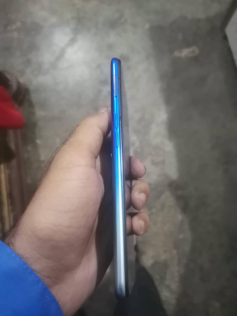 OPPO A54 5
