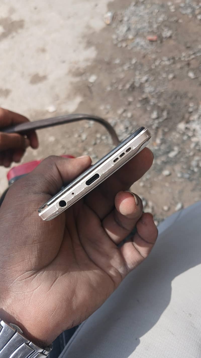 tecno camon 18T 5
