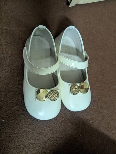 baby pumps and sandle