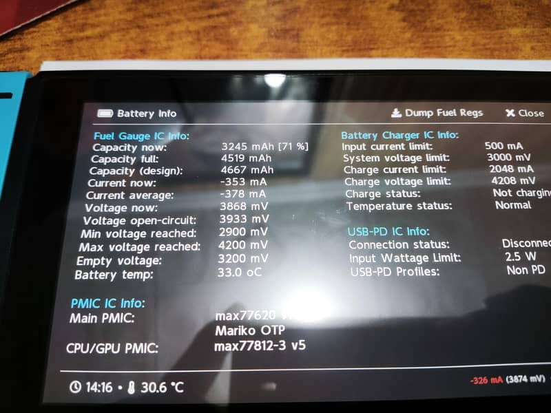 Nintendo Switch V2 Complete Box - Jailbroken - 128GB - COD 12