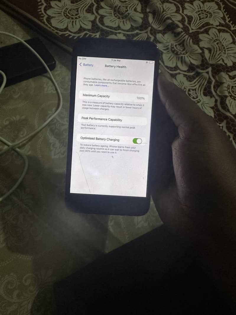 Apple iPhone 7 Plus 0