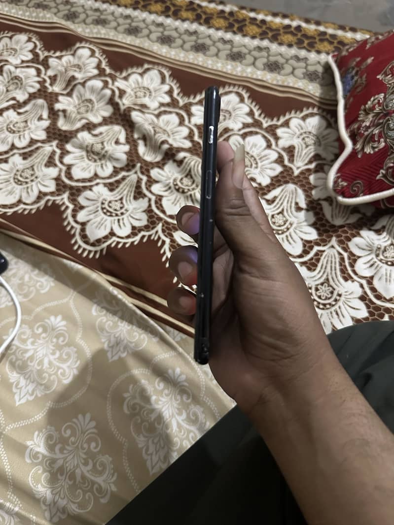 Apple iPhone 7 Plus 3