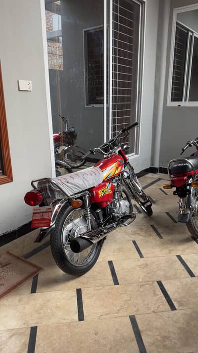 Honda c125 2026