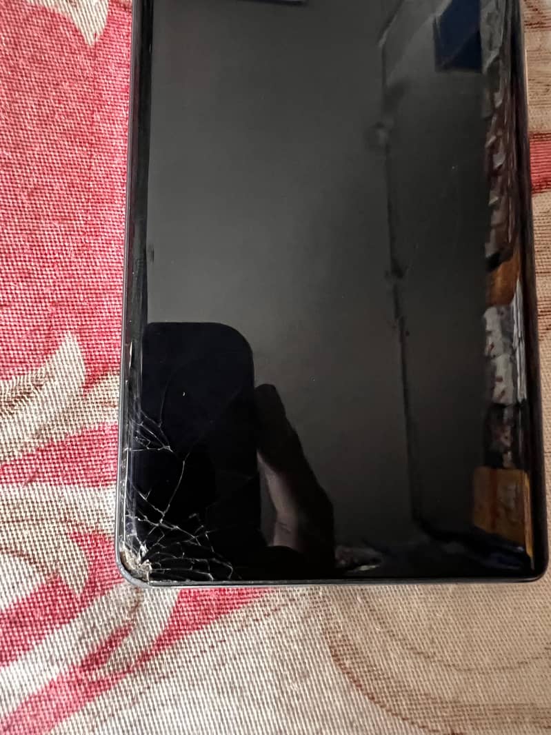 Tecno CAMON 40 Pro 5