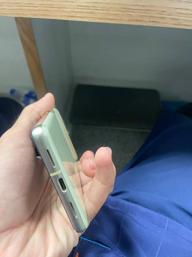 Google Pixel 7 3
