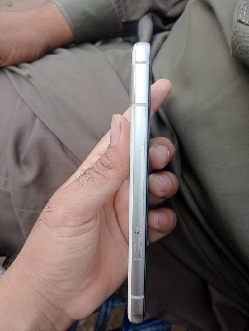 Google Pixel 8a 0