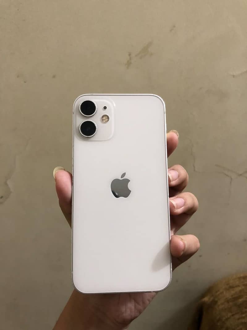 Apple iPhone 12 mini 2