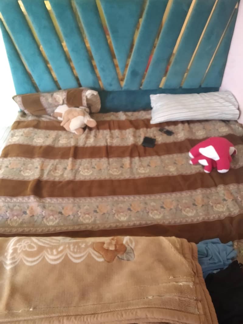 beds s 1