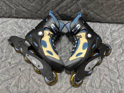 SKATING SHOES ALL SIZE AVAILABLE WHAT'SAPP ORDER 03.111. 22.8006