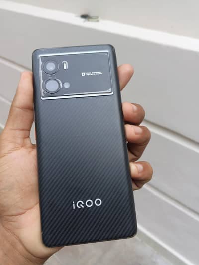 Vivo iQOO 9 Pro