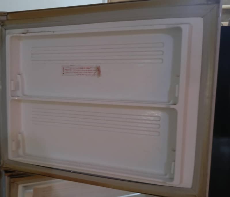Pell Refrigerator 3