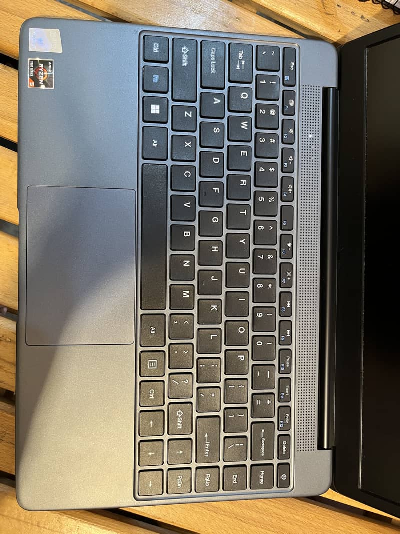 Mechrevo Laptop Model: R14P risen 7430U processor 256gb rom 8gb ram 8