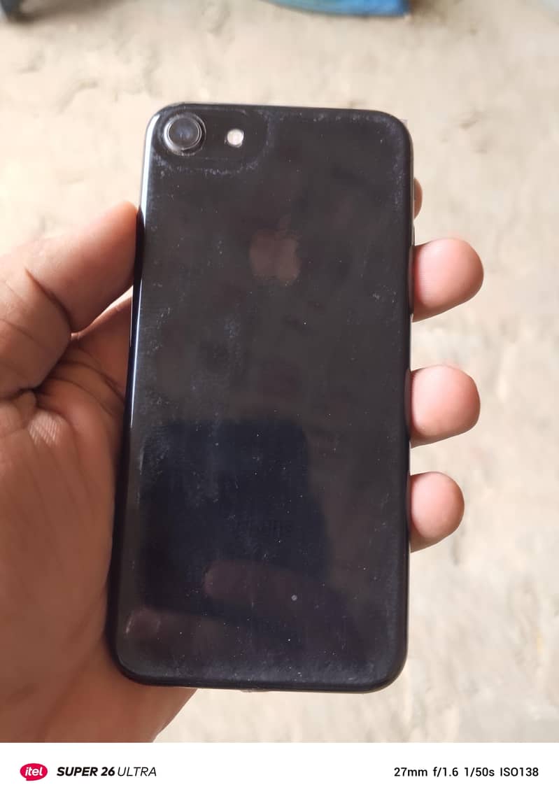 Apple iPhone 8 0