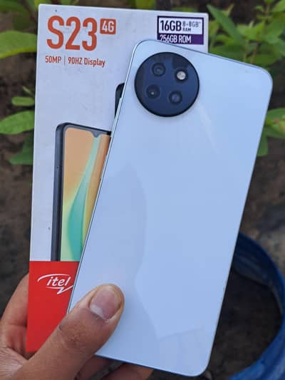 Itel S23 with box 8/256 urgent sale need money
