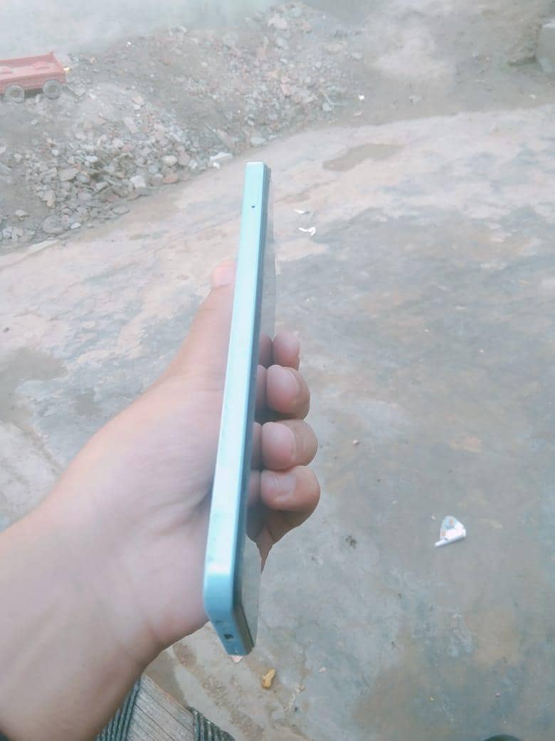 Realme Note 50 4