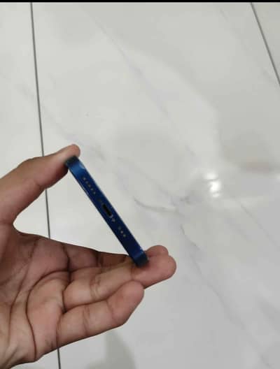 Apple iPhone 12 mini