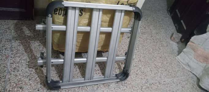 Car roof rack