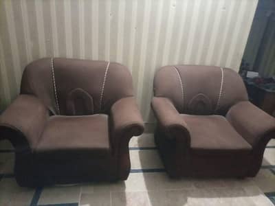5-Seater Sofa Set with Covers – Good Condition