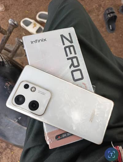 Infinix Zero 30