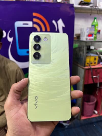 Vivo Y100