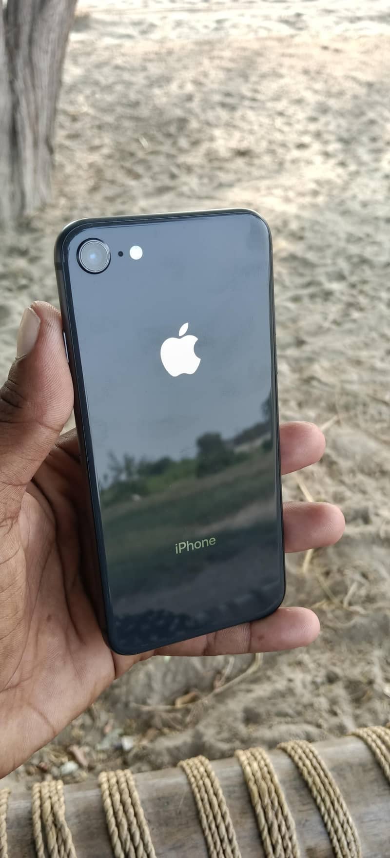 Apple iPhone 8 2