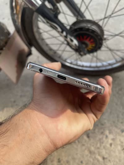 Tecno SPARK 30 Pro