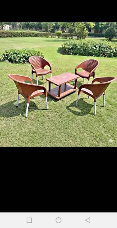 Table Chairs  Brand New Set