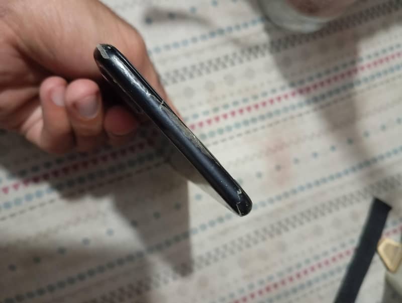 Apple iPhone 7 Plus 3