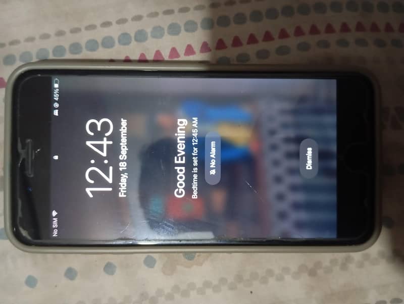 Apple iPhone 7 Plus 4