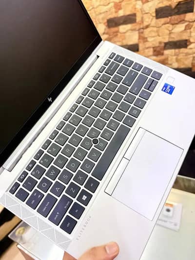 Hp Elite Book 830 G7