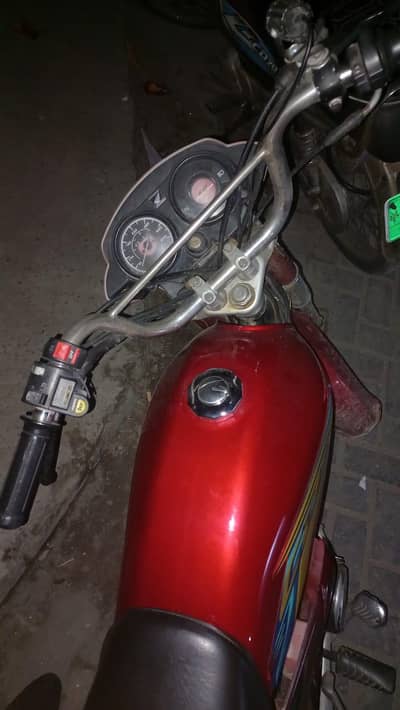 CD70 Dream 2017 model