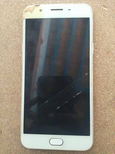 OPPO F1s